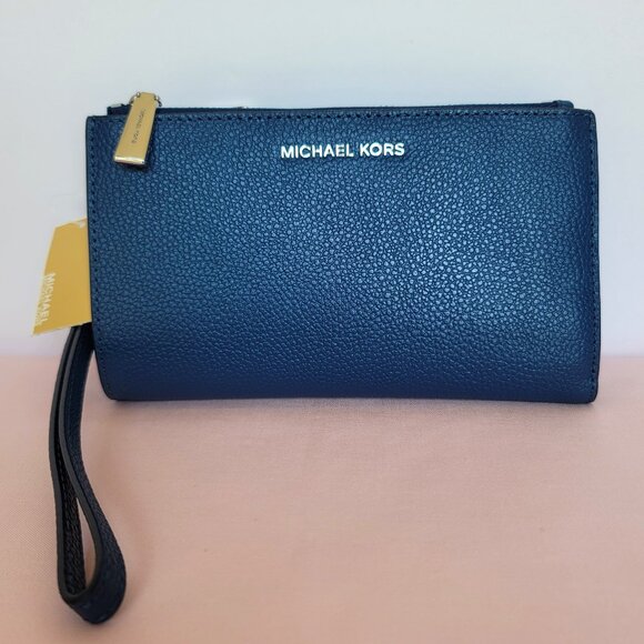 MICHAEL KORS Jet Set Double Zip Pebbled Leather Wristlet- River Blue🎈$127.